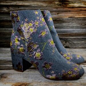 Zigi Soho Nydia Pink Floral & Grey Denim Ankle Boots